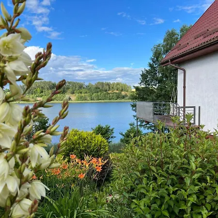 Wakacyjny Hartowiec - Dom Nad Brzegiem Jeziora