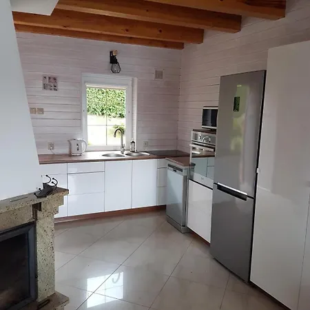 Wakacyjny Hartowiec - Dom Nad Brzegiem Jeziora Prázdninový dům *